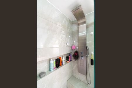 Casa à venda com 145m², 3 quartos e 2 vagas Casa à venda com 145m², 3 quartos e 2 vagasBanheiro da Suíte 1