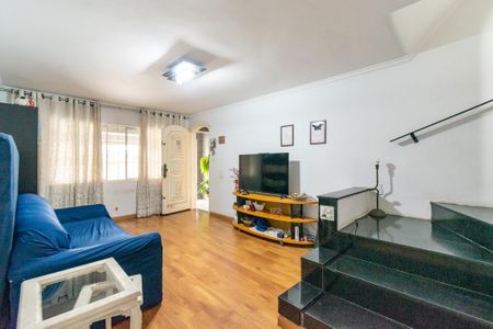 Casa à venda com 145m², 3 quartos e 2 vagas Casa à venda com 145m², 3 quartos e 2 vagasSala