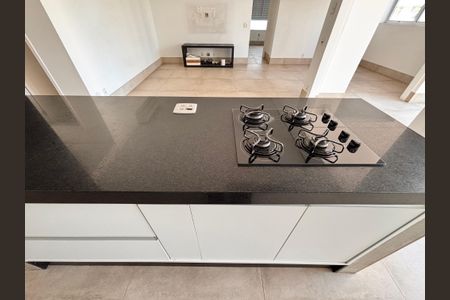 Apartamento à venda com 112m², 2 quartos e 2 vagas Apartamento à venda com 112m², 2 quartos e 2 vagasCozinha