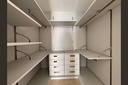Apartamento à venda com 112m², 2 quartos e 2 vagas Apartamento à venda com 112m², 2 quartos e 2 vagasSuíte 2