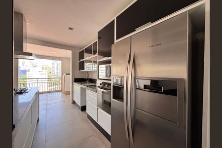 Apartamento à venda com 112m², 2 quartos e 2 vagas Apartamento à venda com 112m², 2 quartos e 2 vagasCozinha