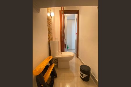 Casa à venda com 158m², 4 quartos e 2 vagas Casa à venda com 158m², 4 quartos e 2 vagasLavabo