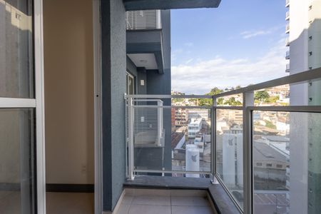 Apartamento à venda com 53m², 2 quartos e 1 vaga Apartamento à venda com 53m², 2 quartos e 1 vagaSala Varanda