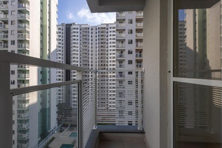 Apartamento à venda com 53m², 2 quartos e 1 vaga Apartamento à venda com 53m², 2 quartos e 1 vagaQuarto Suite Varanda