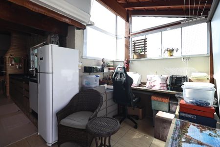 Apartamento à venda com 130m², 2 quartos e 2 vagasCobertura