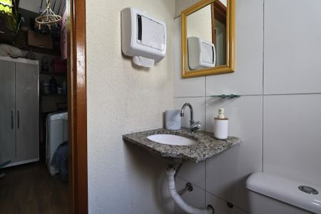 Apartamento à venda com 130m², 2 quartos e 2 vagasLavabo
