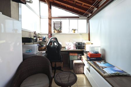 Apartamento à venda com 130m², 2 quartos e 2 vagasCobertura