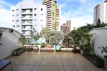 Apartamento à venda com 130m², 2 quartos e 2 vagasCobertura