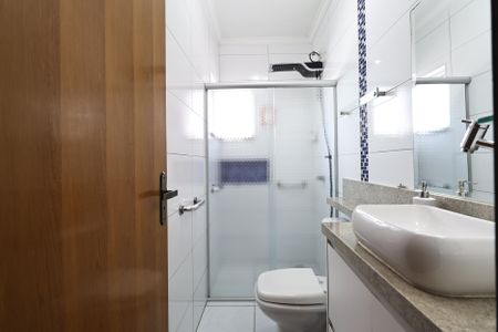 Apartamento à venda com 130m², 2 quartos e 2 vagasBanheiro da Suíte