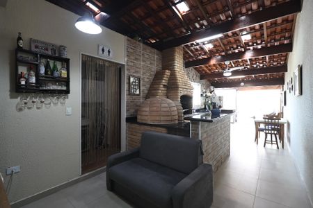 Apartamento à venda com 130m², 2 quartos e 2 vagasCobertura