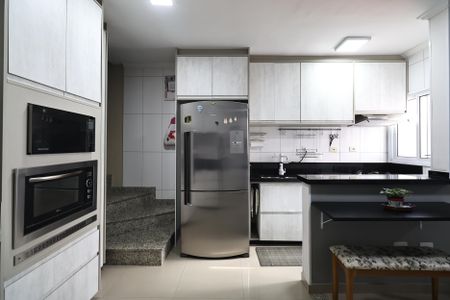 Apartamento à venda com 130m², 2 quartos e 2 vagasCozinha