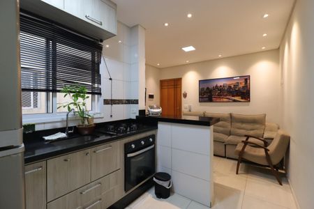 Apartamento à venda com 90m², 2 quartos e 1 vagaCozinha