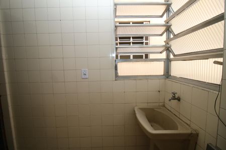Apartamento para alugar com 54m², 3 quartos e 1 vagaÁrea de Serviço