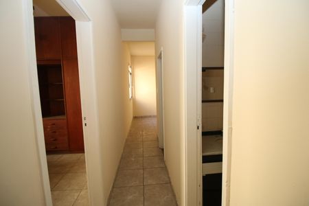 Apartamento para alugar com 54m², 3 quartos e 1 vagaCorredor