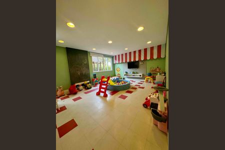 Apartamento à venda com 56m², 2 quartos e 1 vaga