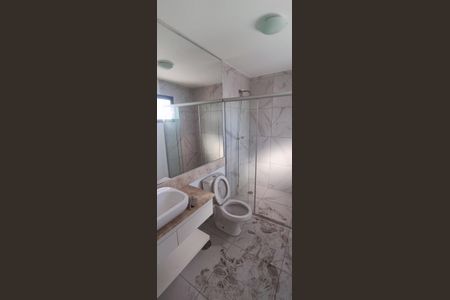 Apartamento à venda com 300m², 5 quartos e 5 vagas Apartamento à venda com 300m², 5 quartos e 5 vagasBanheiro da Suíte 2