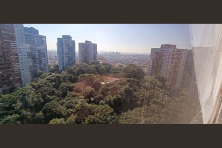 Apartamento à venda com 300m², 5 quartos e 5 vagas Apartamento à venda com 300m², 5 quartos e 5 vagasVista