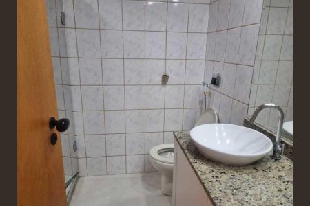 Apartamento à venda com 65m², 2 quartos e 1 vaga