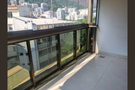 Apartamento à venda com 65m², 2 quartos e 1 vaga