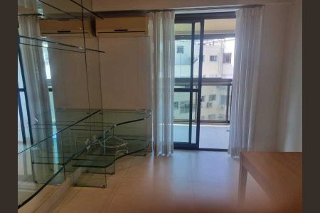 Apartamento à venda com 65m², 2 quartos e 1 vaga