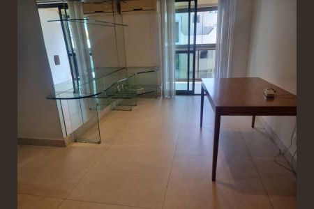 Apartamento à venda com 65m², 2 quartos e 1 vaga