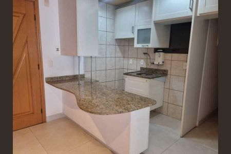 Apartamento à venda com 65m², 2 quartos e 1 vaga
