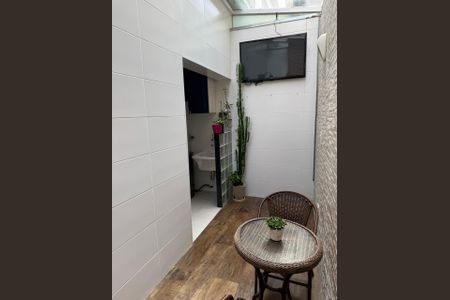 Casa de condomínio à venda com 130m², 3 quartos e 2 vagas Casa de condomínio à venda com 130m², 3 quartos e 2 vagasChurrasqueira