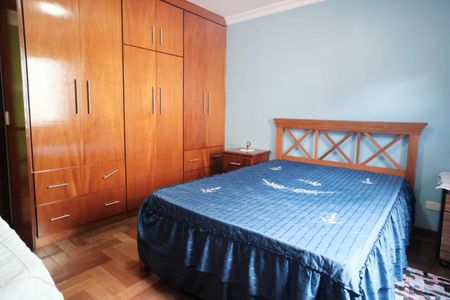 Casa à venda com 308m², 3 quartos e 13 vagasQuarto 2