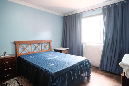 Casa à venda com 308m², 3 quartos e 13 vagasQuarto 2