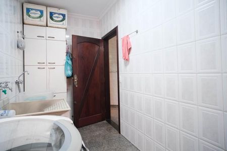 Casa à venda com 308m², 3 quartos e 13 vagasÁrea de Serviço