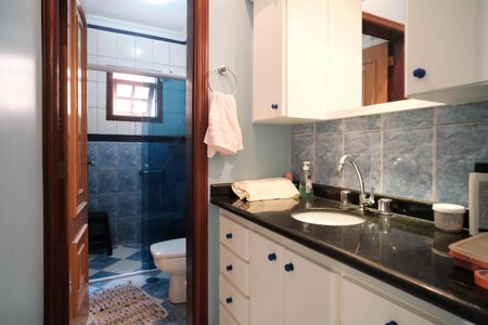 Casa à venda com 308m², 3 quartos e 13 vagasBanheiro 2