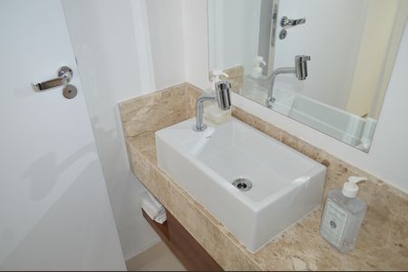 Apartamento à venda com 163m², 4 quartos e 2 vagasLavabo