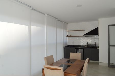 Apartamento à venda com 163m², 4 quartos e 2 vagasVaranda