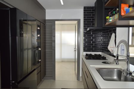 Apartamento à venda com 163m², 4 quartos e 2 vagasCozinha