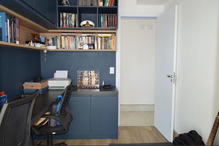 Apartamento à venda com 163m², 4 quartos e 2 vagasQuarto 1 (Escritório)