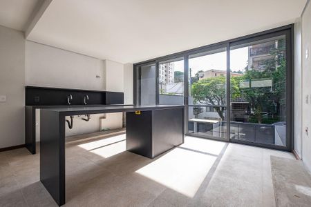 Casa à venda com 278m², 3 quartos e 2 vagas Casa à venda com 278m², 3 quartos e 2 vagasCozinha