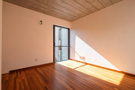 Casa à venda com 278m², 3 quartos e 2 vagas Casa à venda com 278m², 3 quartos e 2 vagasSuíte 2