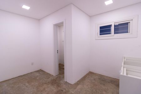 Casa à venda com 1106m², 3 quartos e 8 vagasQuarto de Serviço