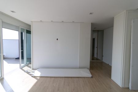 Casa à venda com 1106m², 3 quartos e 8 vagasSuíte 2