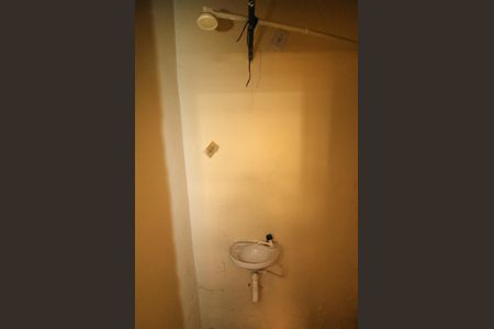 Casa à venda com 70m², 2 quartos e 1 vagaBanheiro de serviço