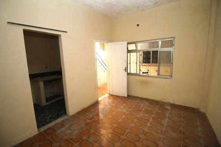 Casa à venda com 70m², 2 quartos e 1 vagaQuarto de Serviço