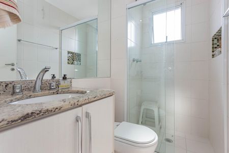 Apartamento à venda com 63m², 2 quartos e 2 vagasBanheiro Social