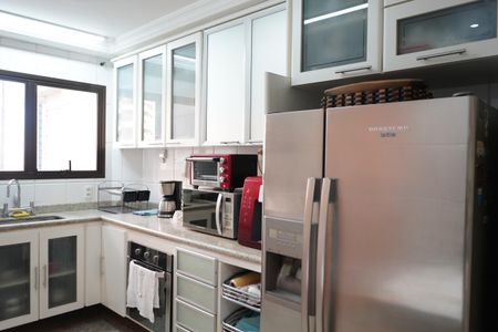 Apartamento à venda com 168m², 3 quartos e 3 vagasCozinha