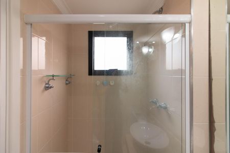 Apartamento à venda com 77m², 3 quartos e 1 vaga Apartamento à venda com 77m², 3 quartos e 1 vagaBanheiro da Suíte