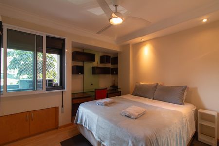 Apartamento à venda com 77m², 3 quartos e 1 vaga Apartamento à venda com 77m², 3 quartos e 1 vagaSuite