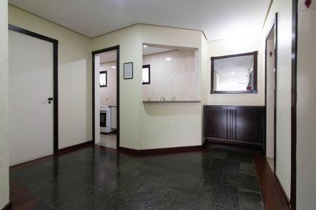 Apartamento à venda com 77m², 3 quartos e 1 vaga Apartamento à venda com 77m², 3 quartos e 1 vagaÁrea comum - Salão de festas