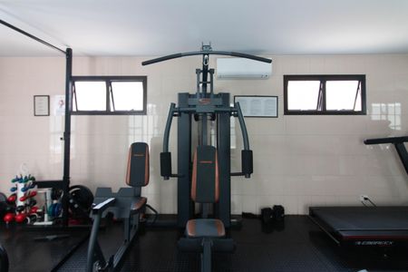 Apartamento à venda com 77m², 3 quartos e 1 vaga Apartamento à venda com 77m², 3 quartos e 1 vagaÁrea comum - Academia