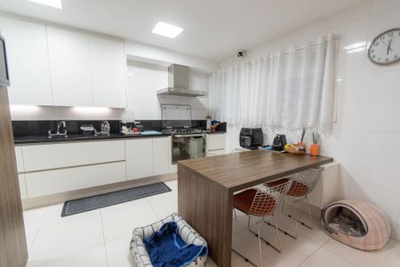 Apartamento à venda com 245m², 3 quartos e 5 vagasCozinha