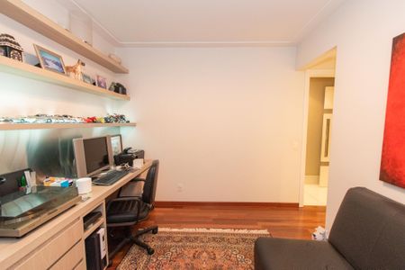 Apartamento à venda com 245m², 3 quartos e 5 vagasSuíte 2