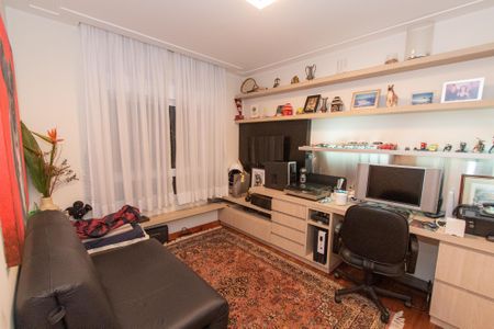 Apartamento à venda com 245m², 3 quartos e 5 vagasSuíte 2